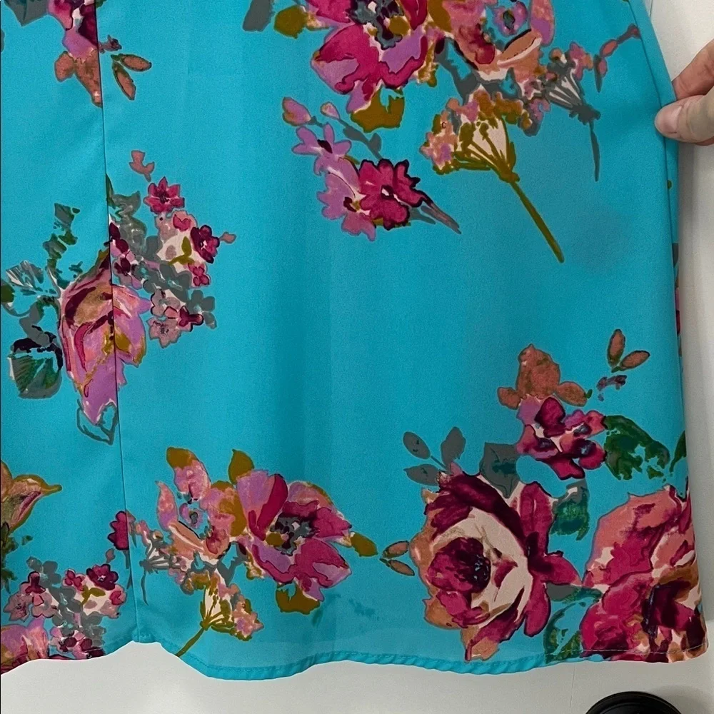 Everly Turquoise Blue and Pink Floral Sheath Sleeveless Mini Dress - Size Small
